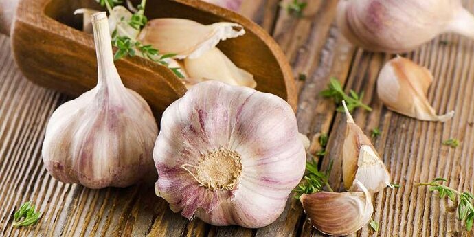 wie man Knoblauch zur Entfernung von Papillomen verwendet